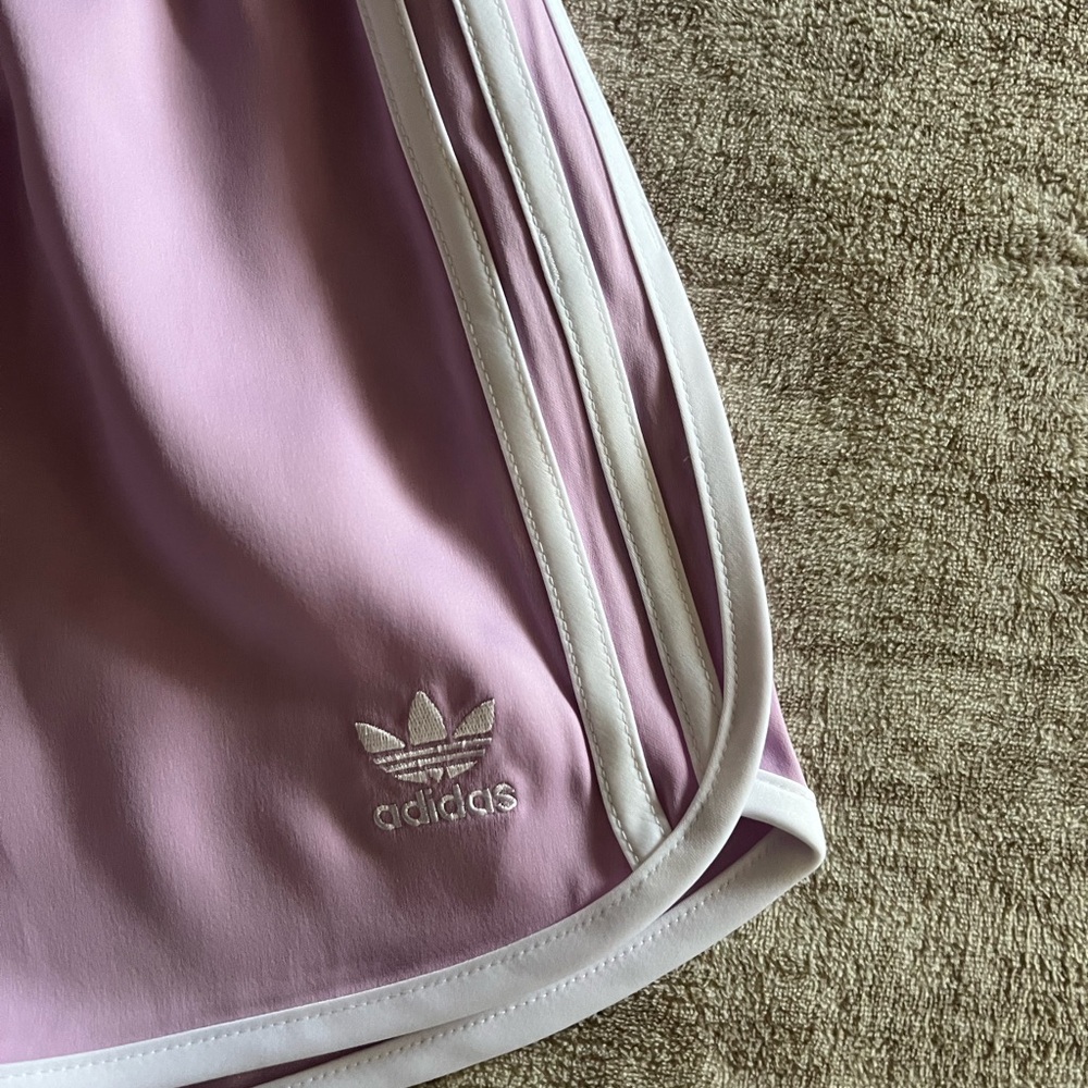 Adidas Women’s Lilac Track Shorts with White Trim - Picture 2 of 4